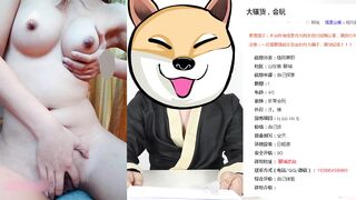 50岁老熟女性欲非常强一边操一边喷水太有味道了！养生足疗店小姐姐360度无死角舌舔，爽的不要不要的