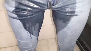 Piss my Pants_233