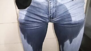 Piss my Pants_233