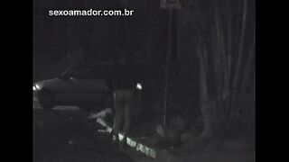 Man records video of prostitute making point in São Paulo avenue - Brazil