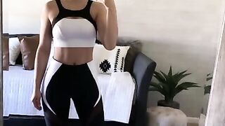 Jerk-Off Challenge with Hailie