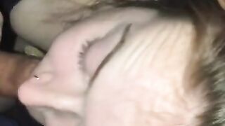 Tinder Slut Loves Drooling on Big Dick