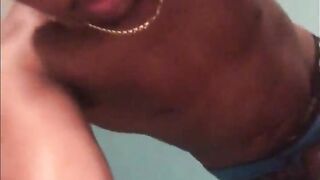 white  bitches cant be trusted around black fools
