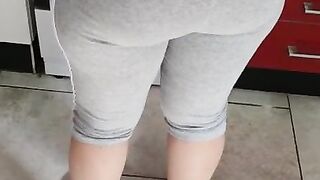 Step Mom in Leggings Stuck into Step Son Dick get Fucked until Cum Flood out from Pussy