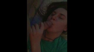 UKRAINIAN GIRL SUCKS HER BOYFRIEND'S DICK