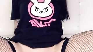 E-girl Gamer SLUT uses her Nintendo SWITCH to RIDE her DILDO????