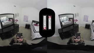 VR Sex With A Catwoman Carmen Caliente Only on VRCosplayX