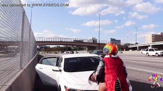 Gibby The Clown Fucks Juicy Tee On Atlanta’s Most Popular Highway