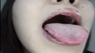 Mouth Uvula 10