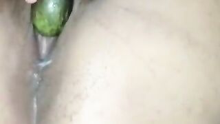 Horny desi girl tries with brinjal