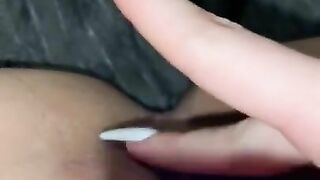 Sophia davies- Close up masturbating