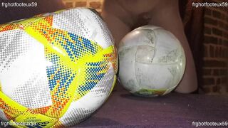 #14 Baise d'un ballon de Futsal