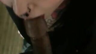 Goth Girl sucks me up pt1 (Pt in bio)