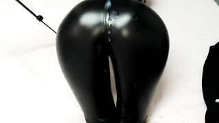 Cum on my shiny leather leggings - Sexy Nia