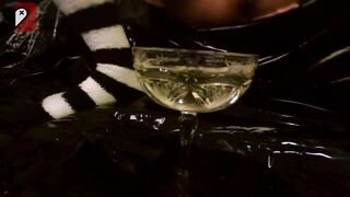 BUNNY PEES in a CRYSTAL CHAMPAGNE GLASS! - MyLoveBunny xx