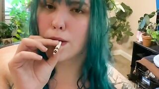 Goddess smoking