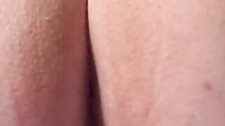 See my big ass and pussy lips up close, while I pee