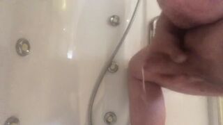 Quick cumshot in shower