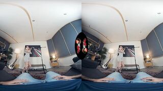 VRLatina - Spanish Babe Lya Missy Fucks In The Studio - VR