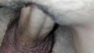 Sexo con mi novia y me lo chupa hasta venirme en su boca (casero)