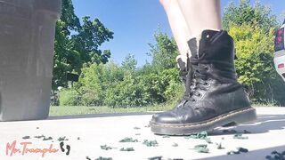 Giantess Femdom Tramples Army Men In Doc Martens Crush Fetish Outside