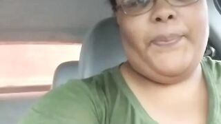 SSBBW whore Jessica Jones plays in public