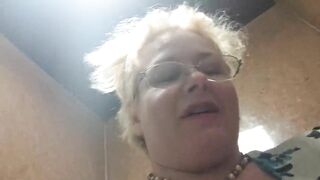 I can't hold it anymore and piss on the elevator