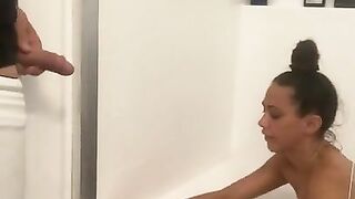 Shower Piss Tasting