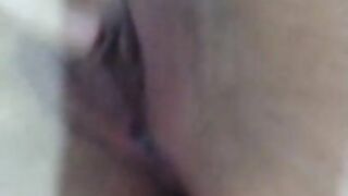 I am very horny and I have my first squirt! leaked video by whatsapp !!!!