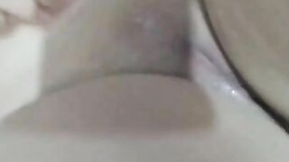 I am very horny and I have my first squirt! leaked video by whatsapp !!!!