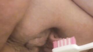 Toothbrush masturbating preview