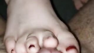 Bbw footjob