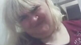 This MILF with Big TITS make me Cum on Facebook Videochat