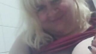 This MILF with Big TITS make me Cum on Facebook Videochat