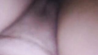 Hotwife graba un video para su marido cornudo