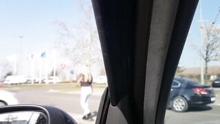 Public handjob-Stranger fingering my dick in the car in public parking