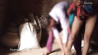 Village ki bhabhi ko din me pel diya