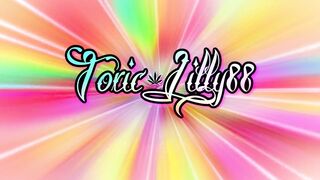 ToxicLilly88 BBW Plays With Pussy Closeup Gushing