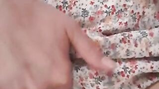 Solo milf pussy play