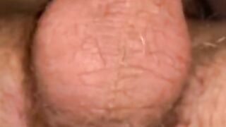 EXTREME CLOSEUP RIDING CREAMPIE