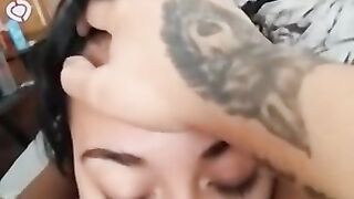 Eating babe's pussy till she cums