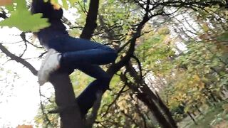 Girl climbed a tree to rub her pussy on it - Lesbian-illusion