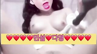 새로 산 딜도에 또 잔뜩 싸버린 다영이 걸레 보지❤❤ Korean Teen Masturbation Squirt