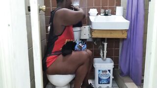 Amateur Real Thick Milf Ebony enJoi Da Pussy 04