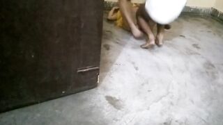 Indian lovers fucking in home suddenly come some one