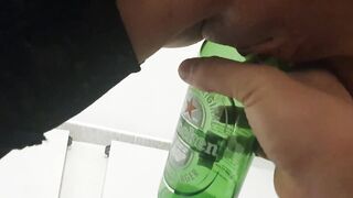 Pussy pong with all beer inside her vagone and Get orgasm