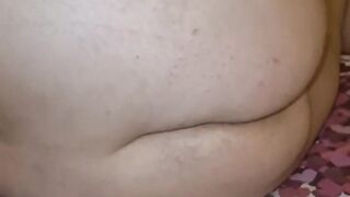 Seductive old chubby mom. She wants to get fucked really bad.