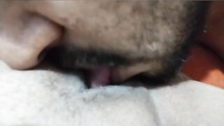 Delicious oral, i love his tongue