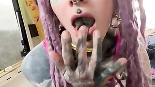 Onlyfans hippie Anuskatzz has anal sex till orgasm in her camper and gets a big cumshot in her face