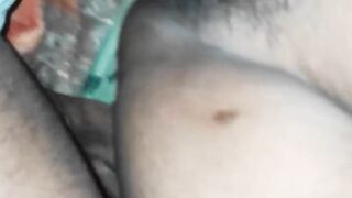 Hindu dDharm Patni ko Choda Rahat Mein so raha tha